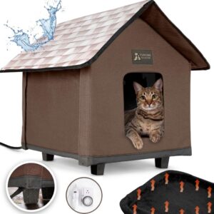 Heated cat house