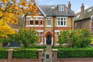 houses for sale ealing