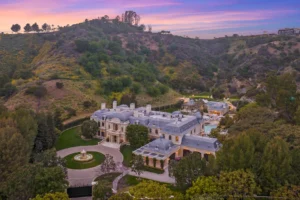 inside mark wahlberg house