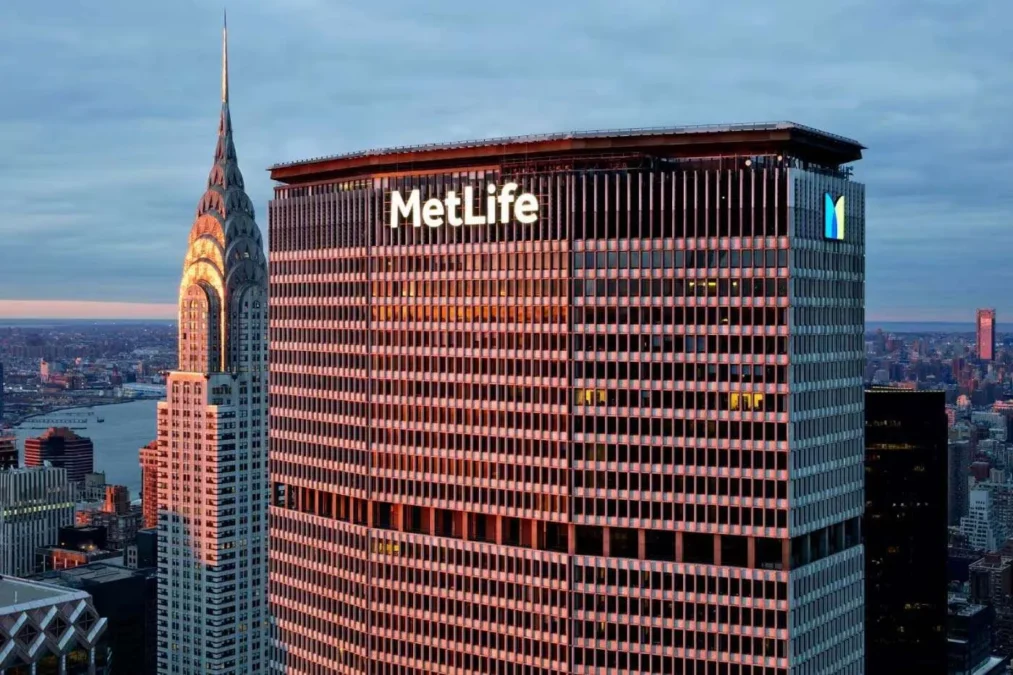 metlife building