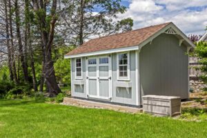 how big is a 200 square foot shed